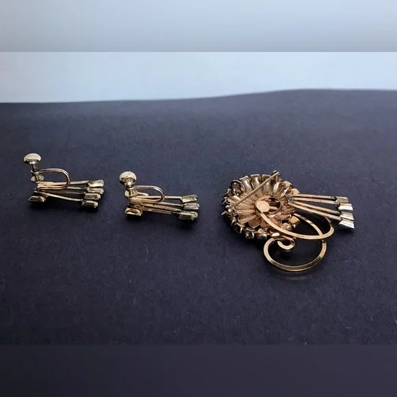 Vintage Bal-Ron Brooch and Earrings - Picture 8 of 13